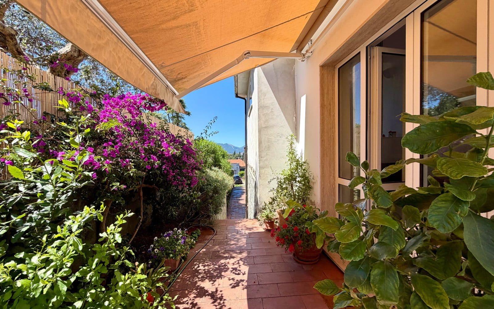 Villa Santa Teresa